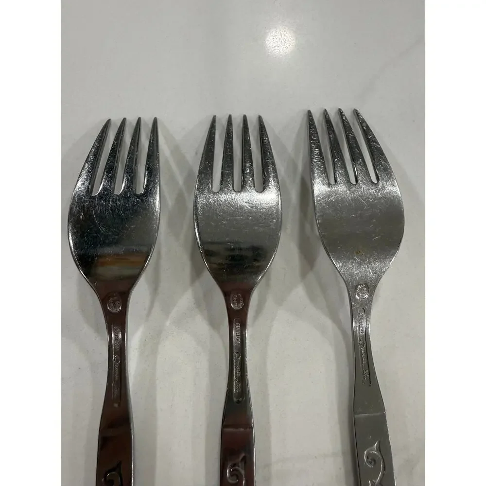 VINTAGE Oneida Spanish Court Salad Forks Set of 6 Stainless Black Scroll MCM